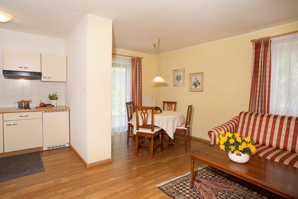 Residence Volkmar Postal / Burgstall Exteriör bild